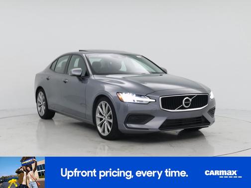 Gray 2019 Volvo S60 T5 Momentum
