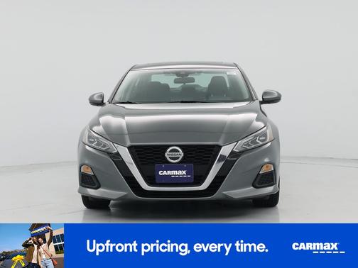 Gray 2021 Nissan Altima SV