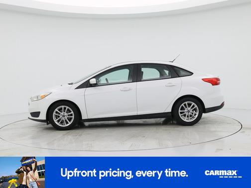 White 2018 Ford Focus SE