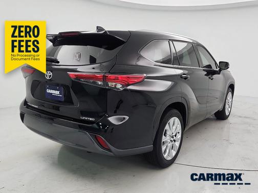 Black 2021 Toyota Highlander Limited