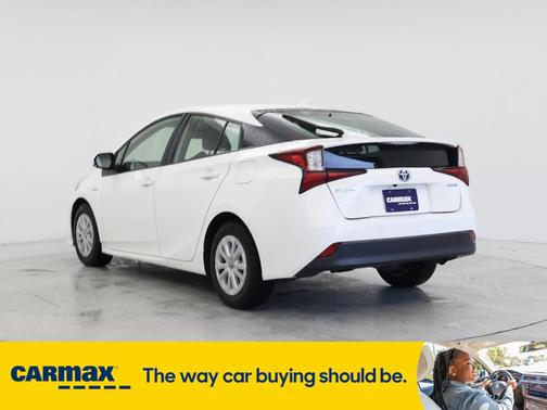 2021 Toyota Prius LE