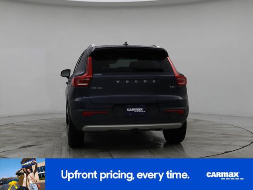 2022 Volvo XC40 T5 Inscription