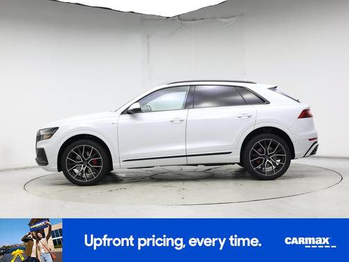 White 2021 Audi Q8 Premium Plus