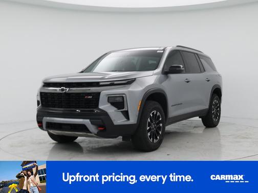 Gray 2025 Chevrolet Traverse Z71