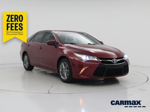 Burgundy 2015 Toyota Camry SE
