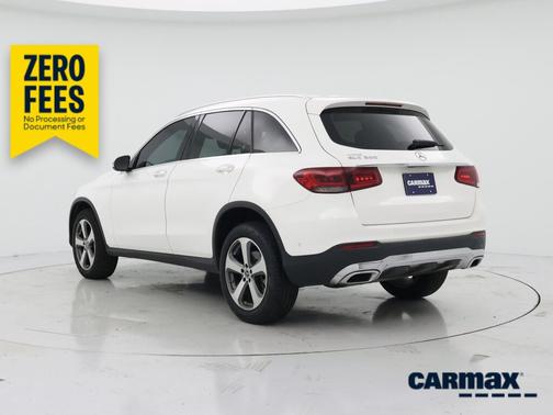 White 2022 Mercedes-Benz GLC 300