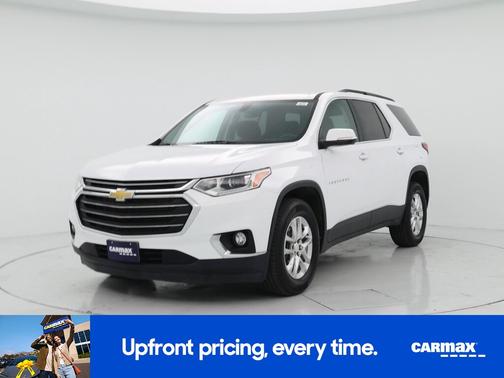 White 2021 Chevrolet Traverse LT Cloth