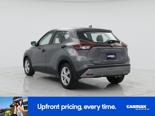 Gray 2024 Nissan Kicks S