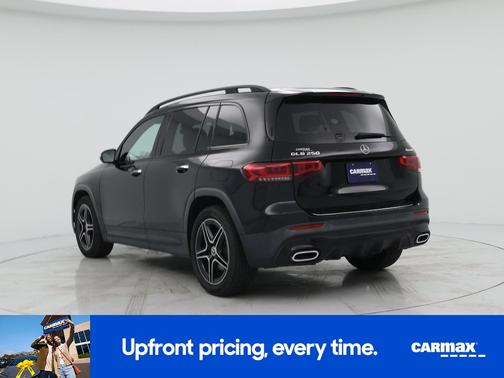 Black 2021 Mercedes-Benz GLB 250