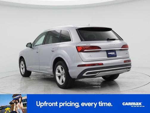 Silver 2021 Audi Q7 Premium