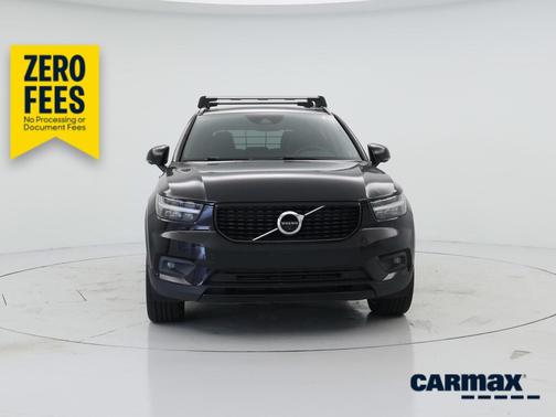 Black 2020 Volvo XC40 T4 R-Design