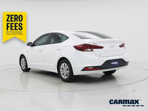 White 2020 Hyundai ELANTRA SE