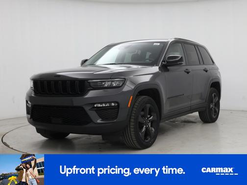 Gray 2023 Jeep Grand Cherokee Limited