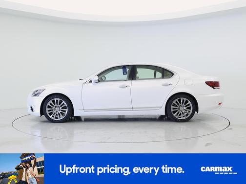 White 2017 Lexus LS 460