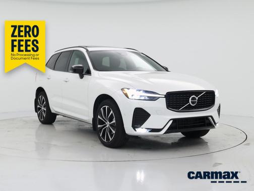 White 2023 Volvo XC60 B5 Plus Dark Theme