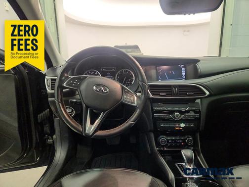 Black 2017 INFINITI QX30 Premium
