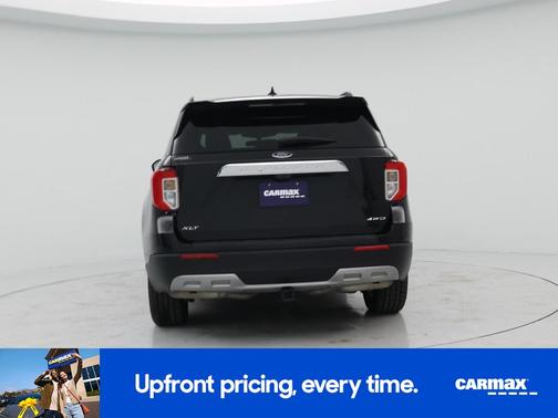 Black 2023 Ford Explorer XLT