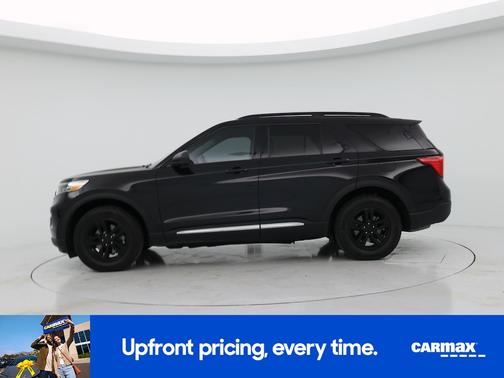 Black 2023 Ford Explorer XLT