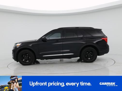 Black 2023 Ford Explorer XLT