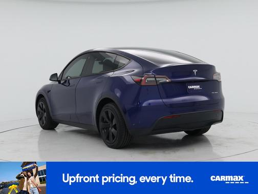Blue 2023 Tesla Model Y Long Range