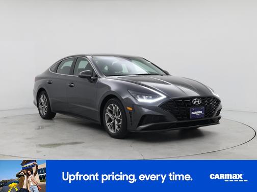 2022 Hyundai SONATA SEL