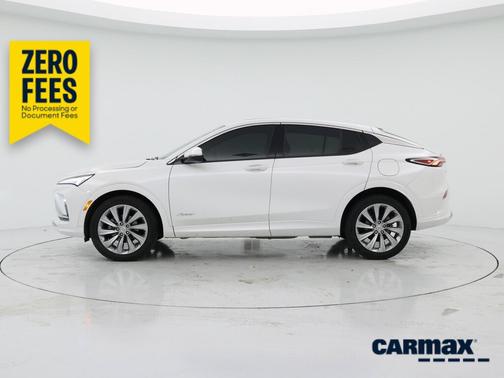 White 2025 Buick Envista Avenir