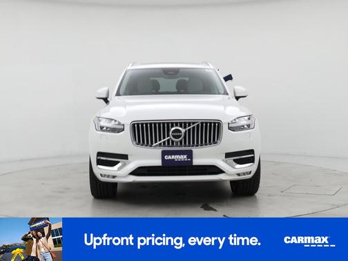 2023 Volvo XC90 B6 Plus