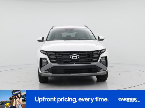 White 2025 Hyundai TUCSON SEL