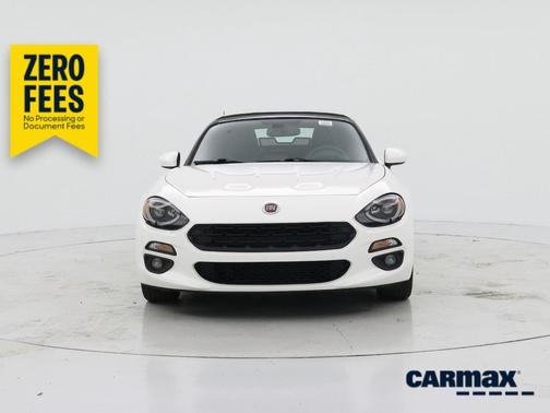 White 2017 FIAT 124 Spider Lusso