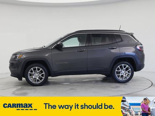 2022 Jeep Compass Latitude Lux