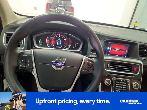2017 Volvo V60 T5 Premier