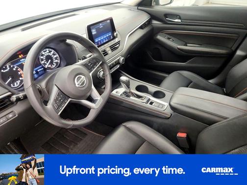 2022 Nissan Altima SR