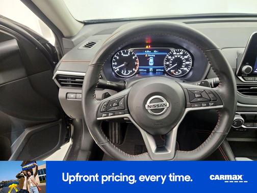 2022 Nissan Altima SR