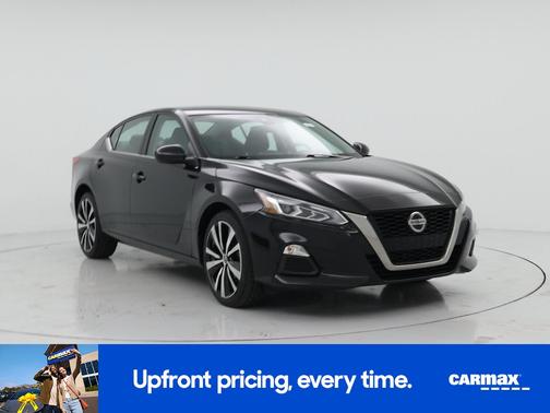 Black 2020 Nissan Altima SR