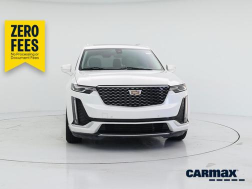 White 2022 Cadillac XT6 Premium Luxury