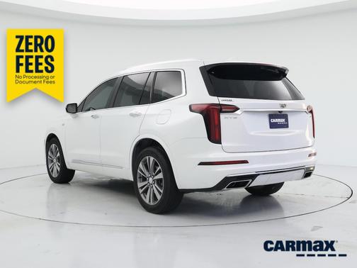 White 2022 Cadillac XT6 Premium Luxury