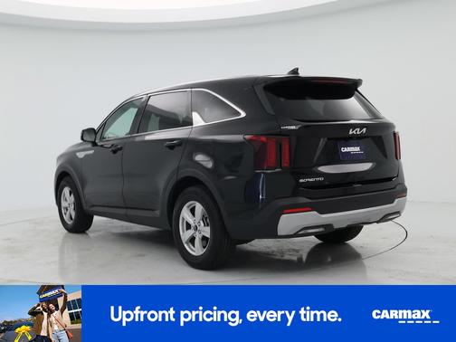 2024 Kia Sorento LX