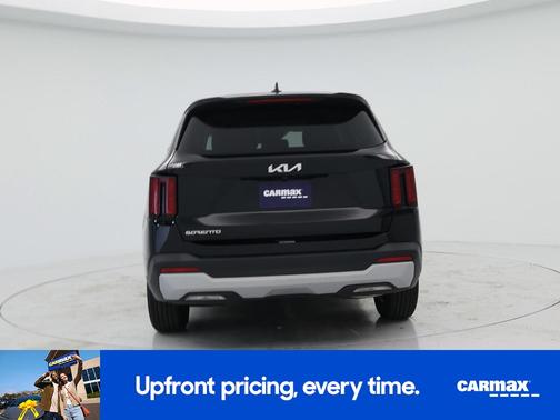 2024 Kia Sorento LX