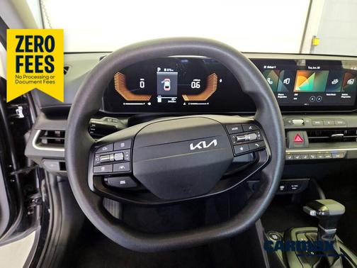 Black 2025 Kia K4 LXS