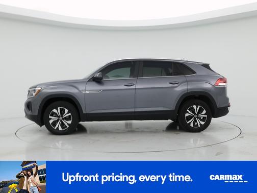Gray 2024 Volkswagen Atlas Cross Sport SE