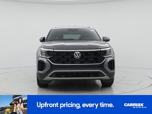 Gray 2024 Volkswagen Atlas Cross Sport SE
