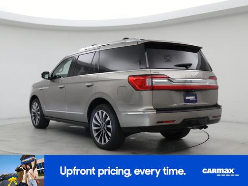 2019 Lincoln Navigator Select