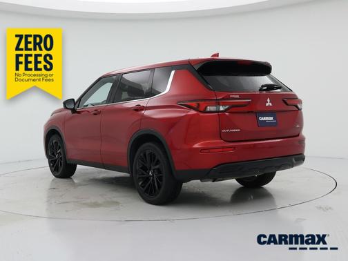 Red 2024 Mitsubishi Outlander SE Black Edition