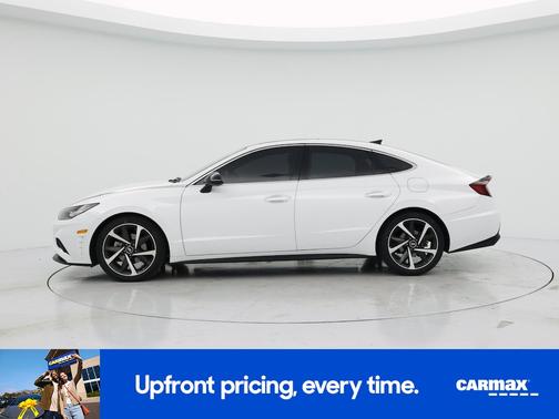 White 2022 Hyundai SONATA SEL Plus