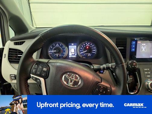 2017 Toyota Sienna XLE Premium
