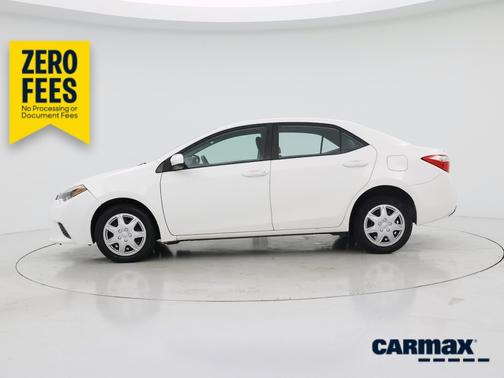 White 2016 Toyota Corolla LE