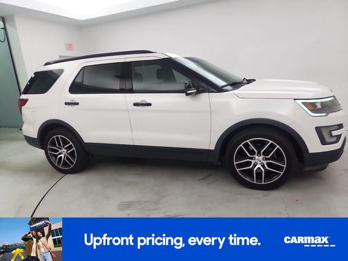 White 2017 Ford Explorer Sport
