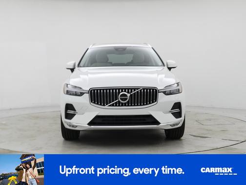 2022 Volvo XC60 B5 Inscription