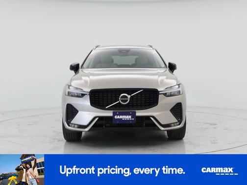 Gold 2023 Volvo XC60 B5 Plus Dark Theme