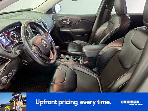 Gray 2020 Jeep Cherokee Latitude Plus